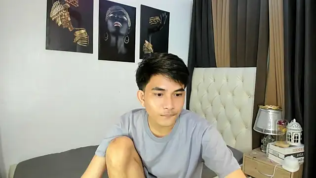 Sweetbigcockboy's cam snapshot