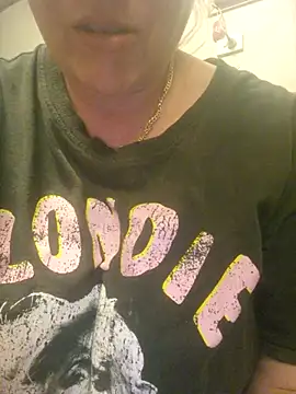 Off_the_Lesh live sex cam