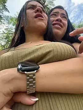 ReggieG live sex cam