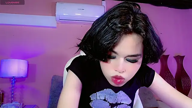 ClaudiaSophia live sex cam