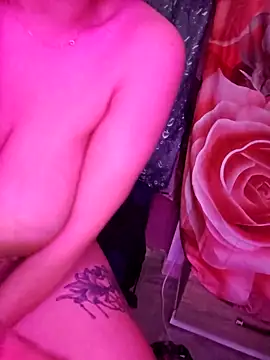 Zeina2024 live sex cam