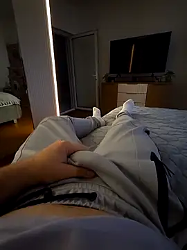 KarlosCarutox live sex cam