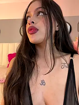 Mila_Hank_ live sex cam