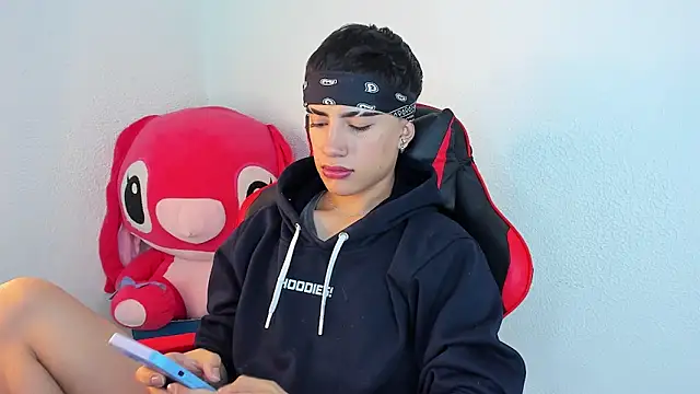 ThiagoDV live sex cam