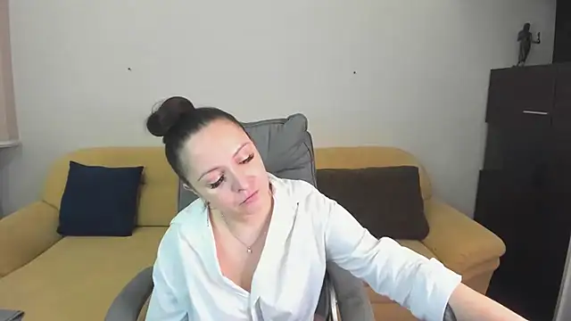 AngellLika live sex cam