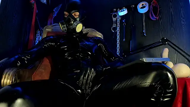 Master_Connor_BDSM live sex cam