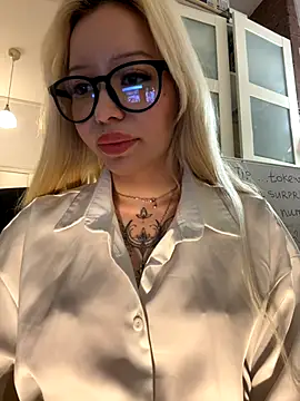 babydolll live sex cam