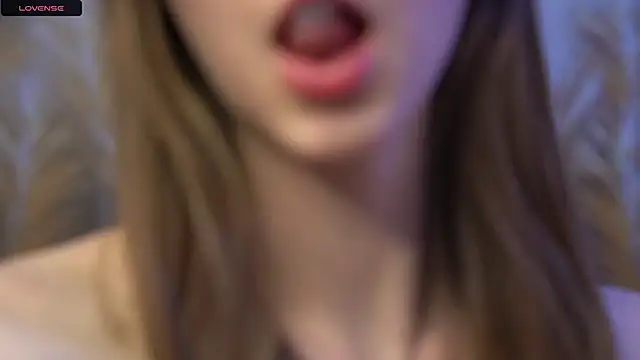 PrincessMononokee live sex cam