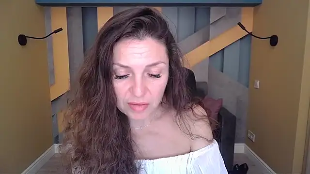 EllaLong live sex cam