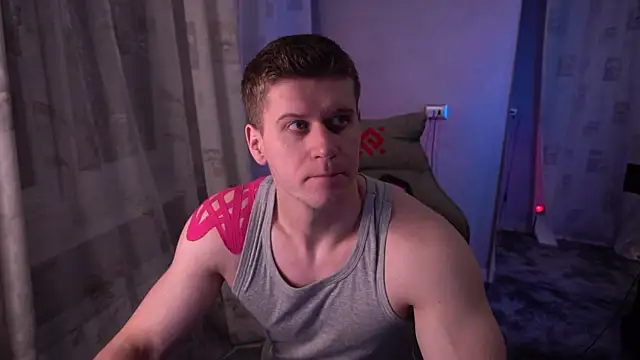 Bruno_Banani live sex cam