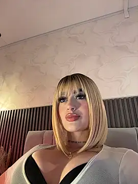 SOPHICARTERS live sex cam