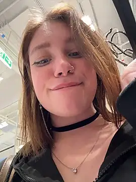 lucy-joy live sex cam