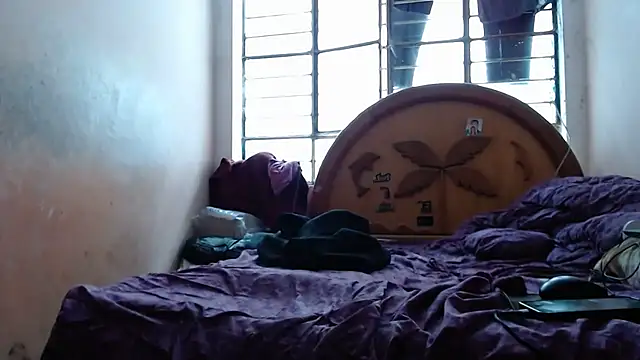 nakedlima live sex cam