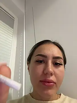 alisa_w's cam snapshot