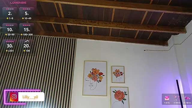 LillyDolls23 live sex cam