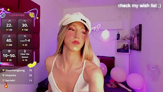 Yaki_Tai live sex cam