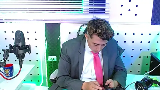 Darko0717 live sex cam