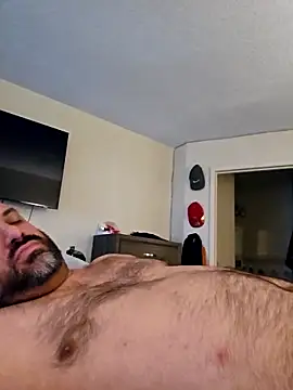 Roddog18 live sex cam