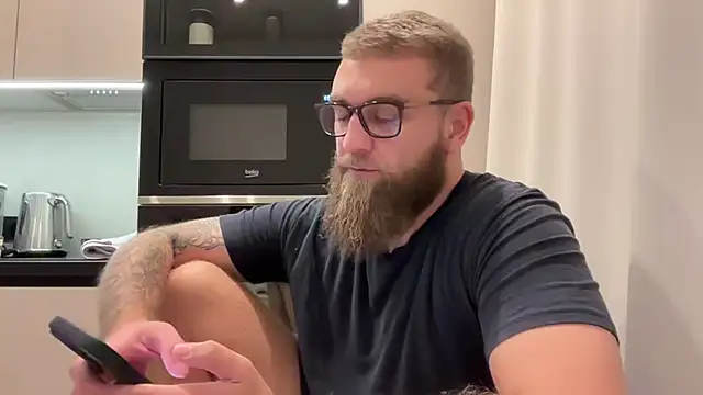 Bear_bear_ live sex cam