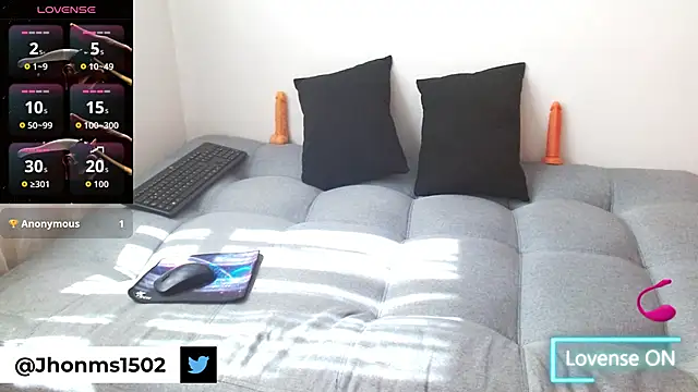 Mercury_muscle live sex cam