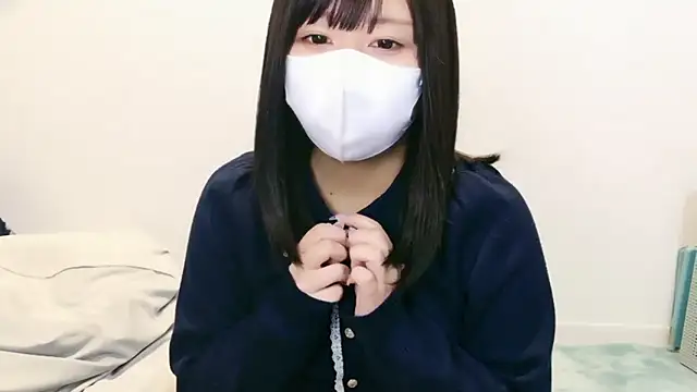 YUTSU_KI live sex cam