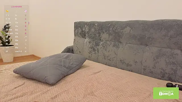 vanessa_one_ live sex cam