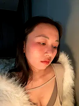 haiyan125216 live sex cam