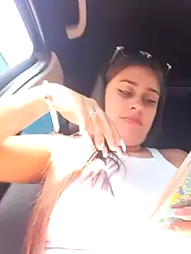 Latina_sexy1 live sex cam