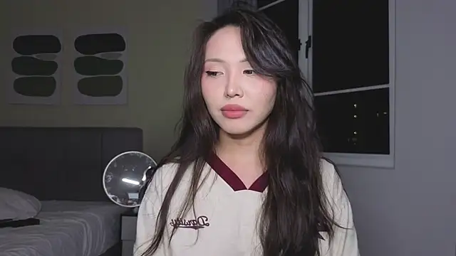 TammiLou live sex cam