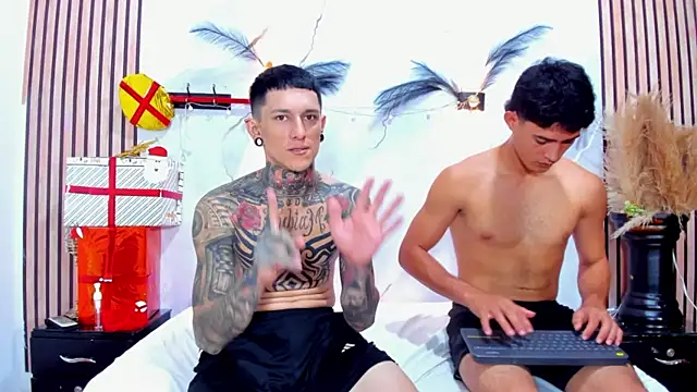 RileyNora's cam snapshot