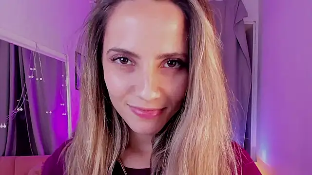 amelia_meili's cam snapshot