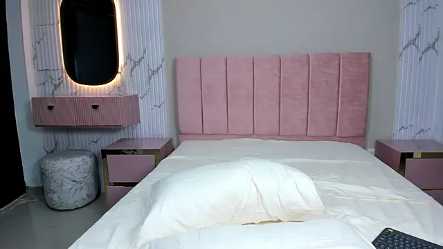 little-doll18's cam snapshot