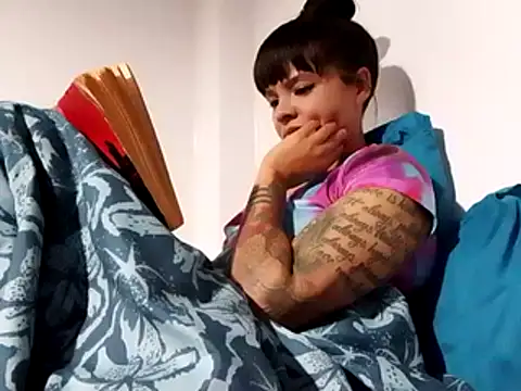 Cadence28's cam snapshot