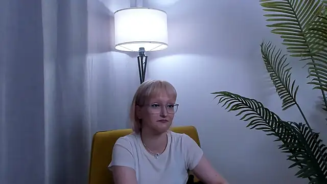 OrphaPerkins's web cam