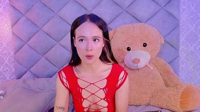 CARO_ADAMS1's cam snapshot