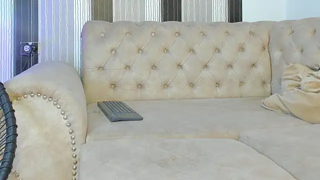 Kylie_strong's cam snapshot