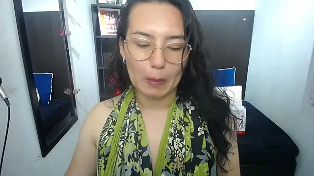 koral_purple's cam snapshot