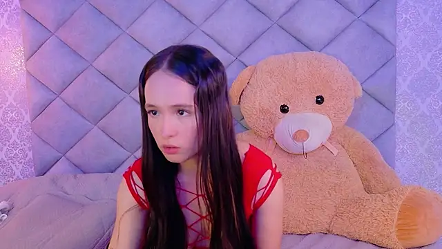 CARO_ADAMS1's cam snapshot