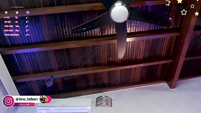Lena_helleen live sex cam