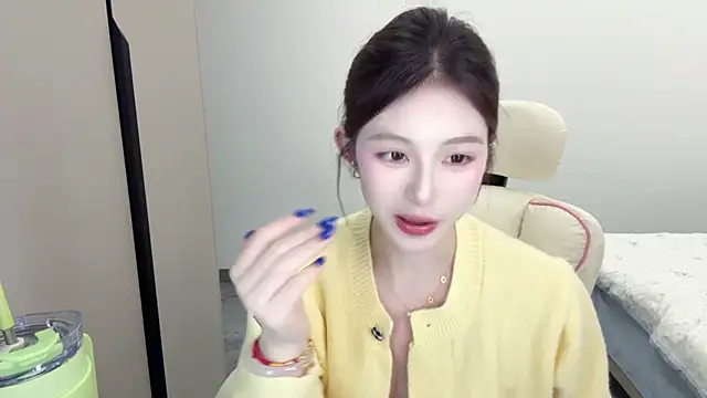 Cookie-oo's cam snapshot