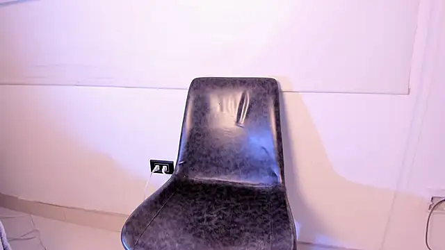 little_kris1 live sex cam