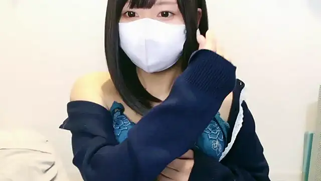 YUTSU_KI live sex cam