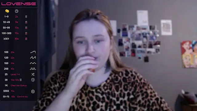 Light_Luna live sex cam