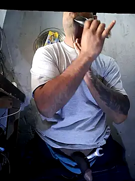 hecwil8 live sex cam