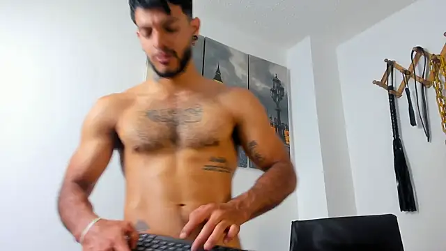 JuanBlade live sex cam