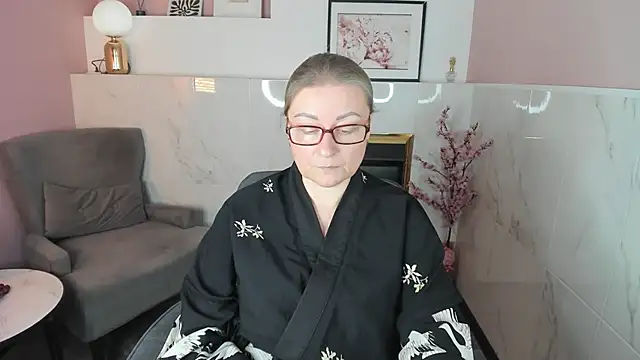 AlexandraKind live sex cam