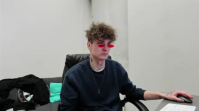 Nick_Phillip's cam snapshot