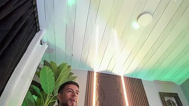 Ethan_king_'s cam snapshot