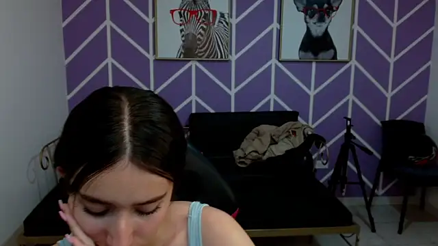 Adhara_Kitten's cam snapshot