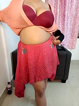 Cuty-Lina live sex cam